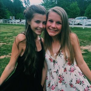 Meet your Posher, Mallory