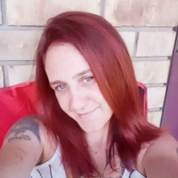 Meet your Posher, Jessica - Picture 2 of 4