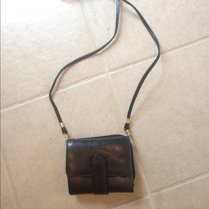 Cross-shoulder wallet-bag