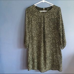 H&M flowy 3/4 length sleeve dress
