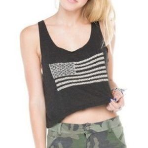 BRANDY MELVILLE FLAG CROP TOP❤️✨