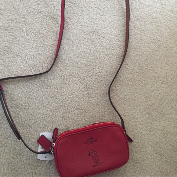 ❤️ Red Snoopy city cross body