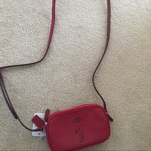 ❤️ Red Snoopy city cross body