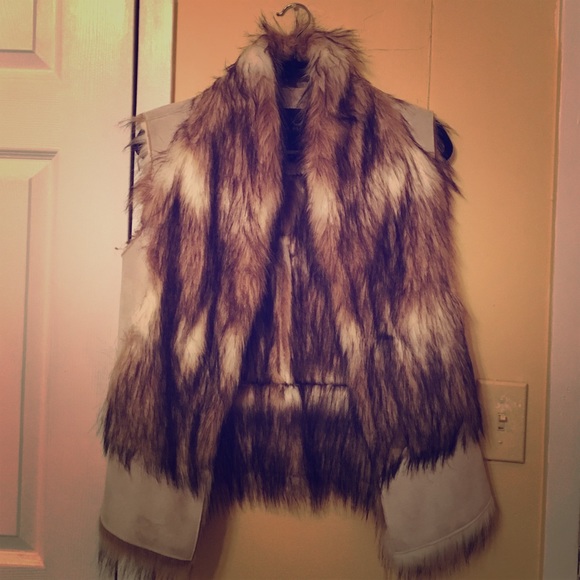 Fur vest