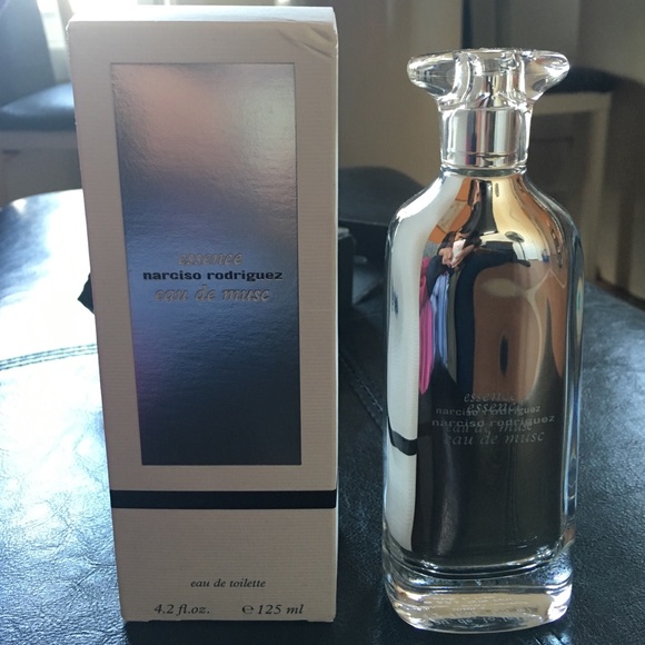 Essence Narciso Rodriguez Eau de Musc 4.2oz
