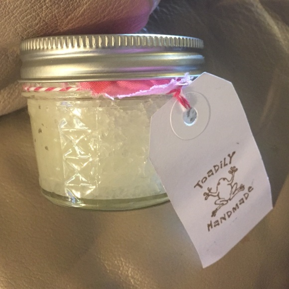 4/20🐸 Toadily Handmade Lavender Salt Body Scrub - Picture 3 of 3