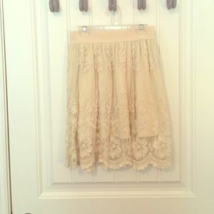 Forever 21 lace skirt
