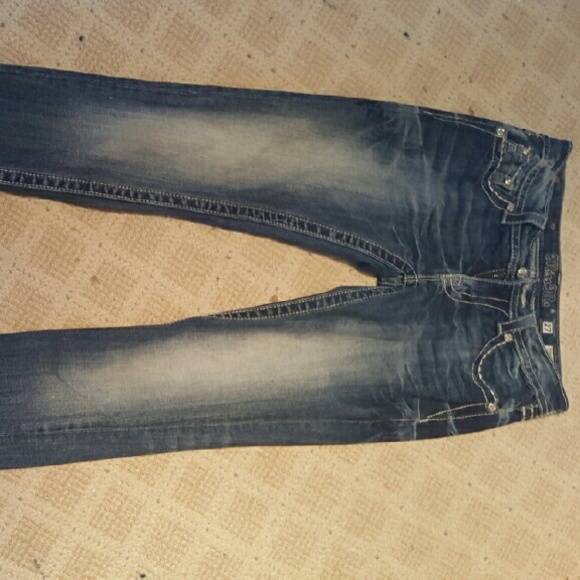 Skinny jeans