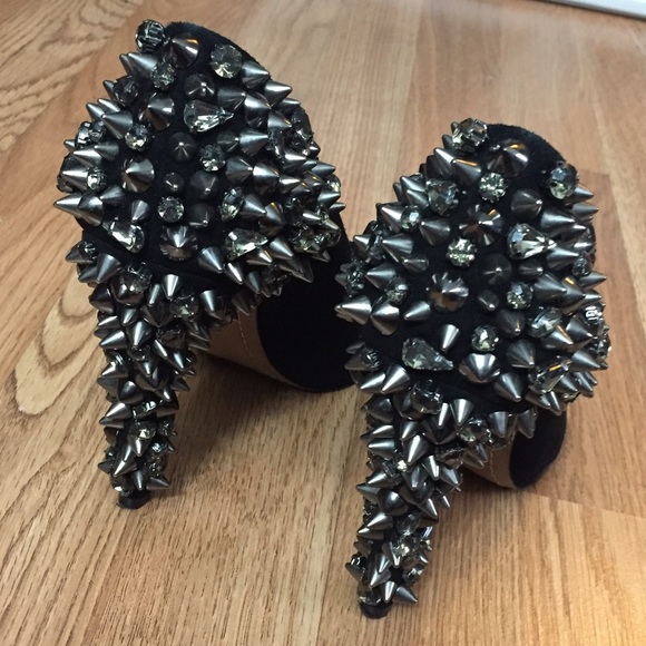 Sam Edelman Lorissa Jeweled Heel - Picture 2 of 11