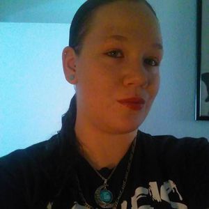 Meet your Posher, Catherine