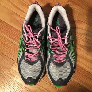 Asics gel running shoes