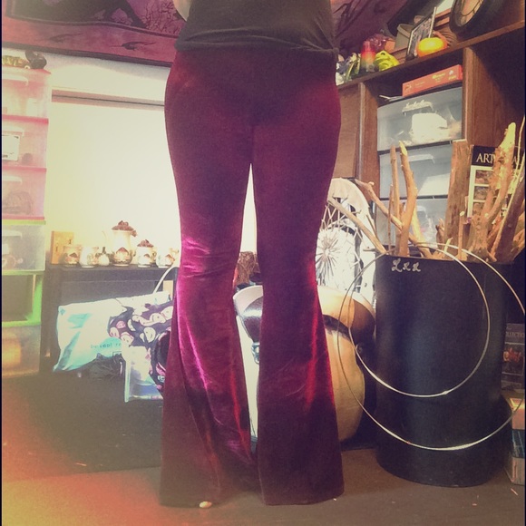 Crushed velvet bells