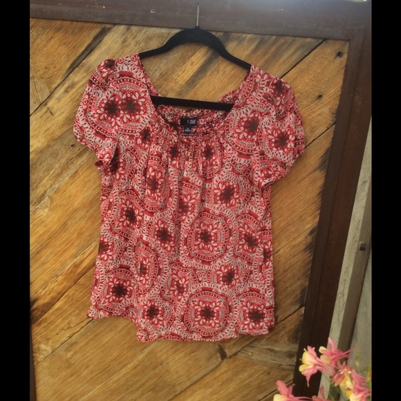 Ana sheer red top