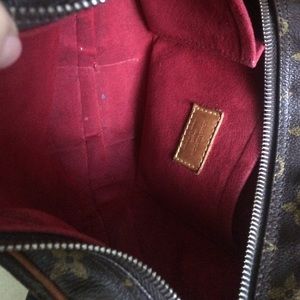 Louis Vuitton Extra pictures. See other listing!