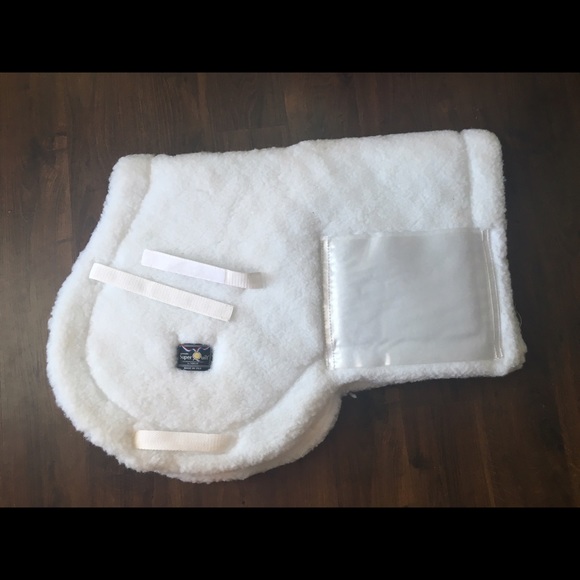 Medallion Competition Pad With Super Quilt Lining