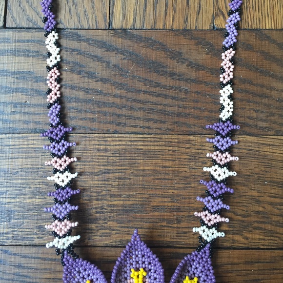 SOLD! Calla Lily necklace - Picture 4 of 4