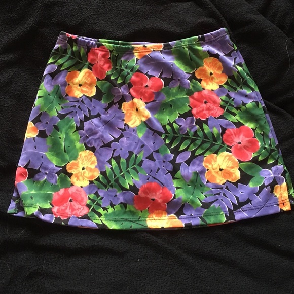 Mini skort shorts with skirt