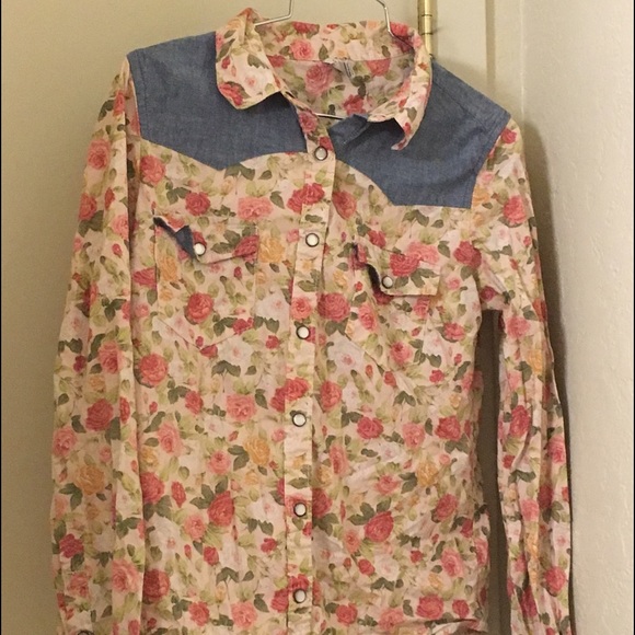 Floral print collared shirt from Forever 21