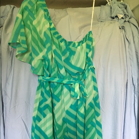 Forever 21 Dresses & Skirts - One shoulder dress