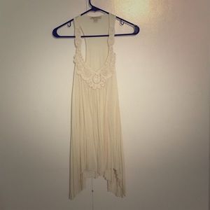 Cream flowy tank