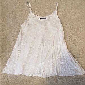 White American Eagle tank top