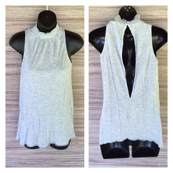 Club Monaco Tops - 🌺FREE with purchase upon request🌺