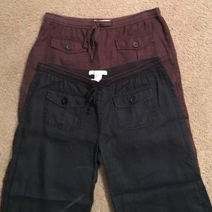 2 Pairs of Small Linen Crop Pants