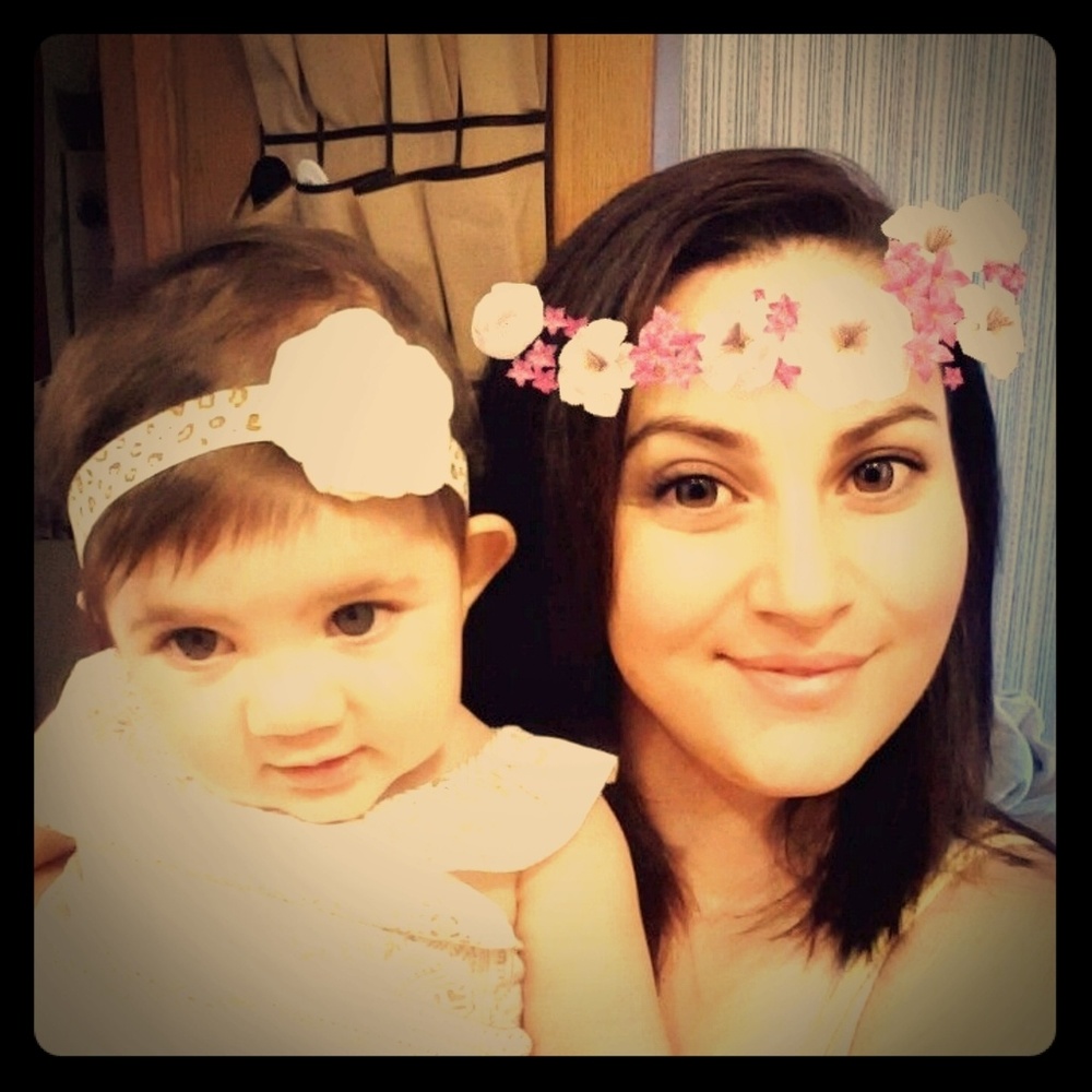 Meet your Posher, Holly