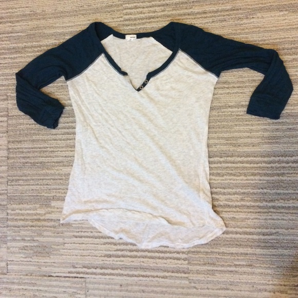 3/4 sleeve baseball henley tee