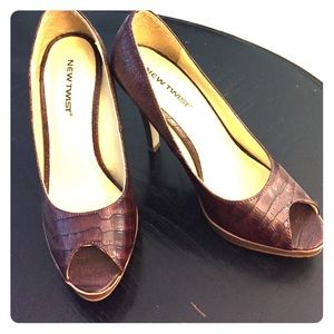 Brown peep toe heels, size 6