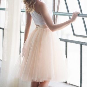 Space46Boutique Tulle Skirt (29 inch waist) -Blush