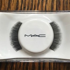MAC 1 Lashes