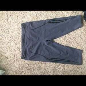 Fabletics Rayna crop work out pant