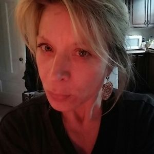 Meet your Posher, Bre