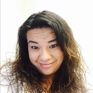 Meet your Posher, Wendy