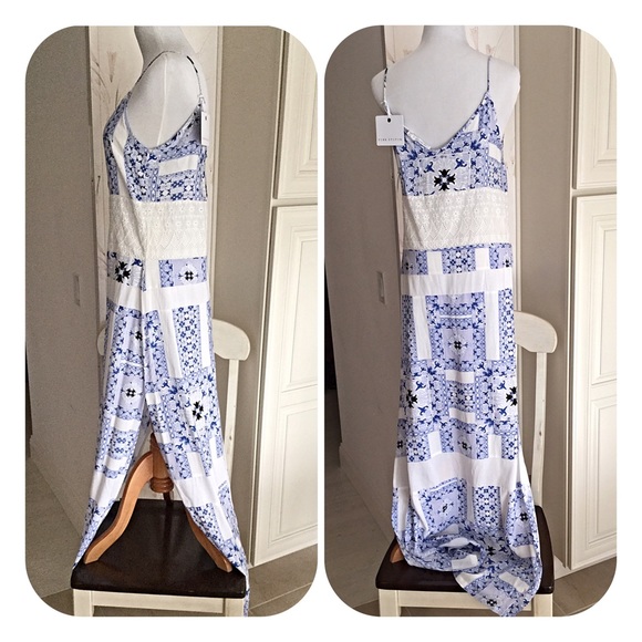 So Pretty!!! Blue & White Maxi Pink Stitch NWT - Picture 2 of 5