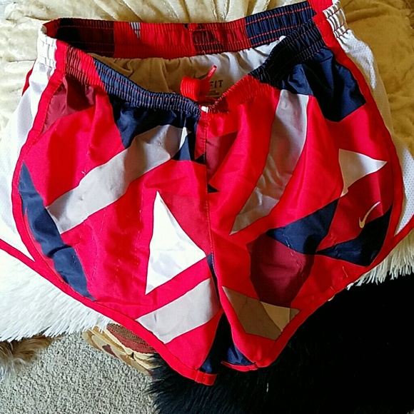 Nike petite child sz S shorts. Lined.Dry fit.