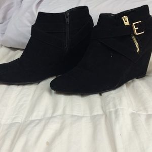 Black and gold wedged booties