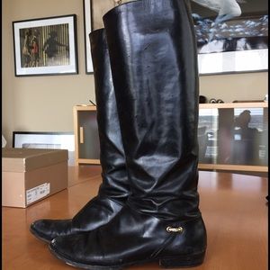 Vintage ferragamo riding boots