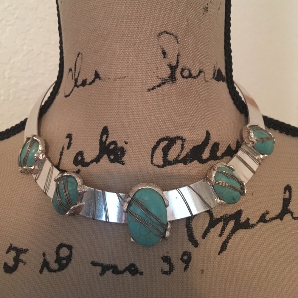 Neckless