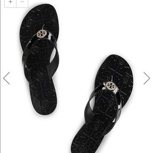Tory Burch black patent leather flip flops