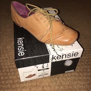 Kensie Dosha oxfords
