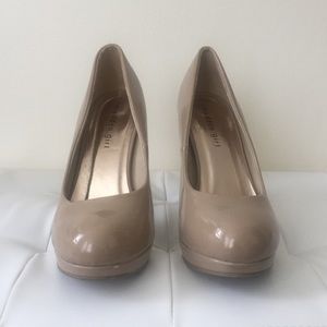 Nude heels