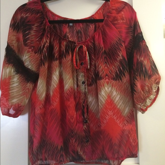 Patterned blouse