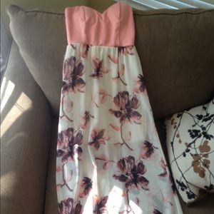 Brand new never worn maxi dress