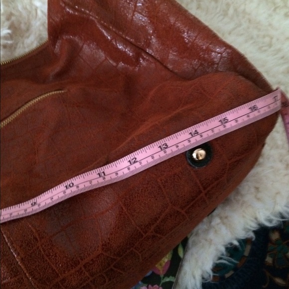 πΊ Suede hobo bag - Picture 2 of 4