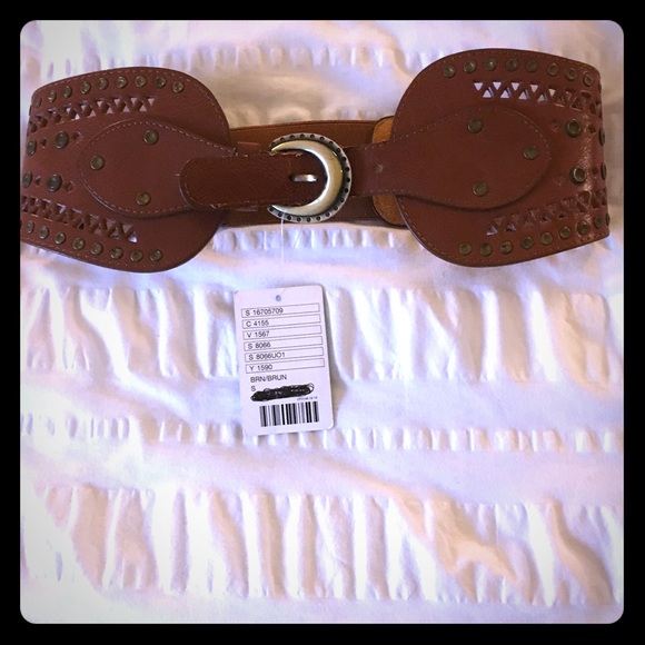 NWT, Anthropologie Belt. Size small
