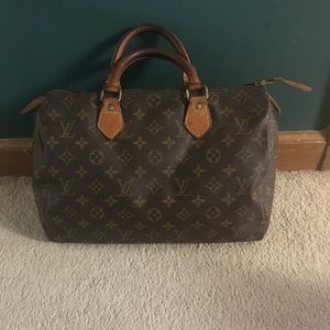 Vintage Louie ‼️ on e b a y for $153‼️