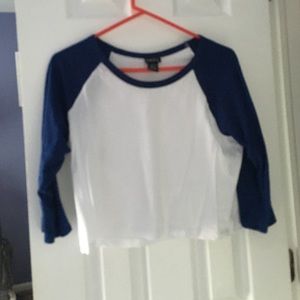 Baseball tee