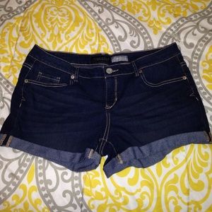 Aeropostale Midi Shorts NWOT Dark Wash